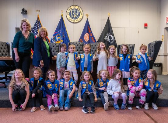 girl scouts in group photo with Supervisor