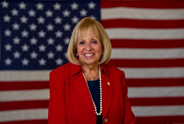 Supervisor Angie Carpenter Official Headshot