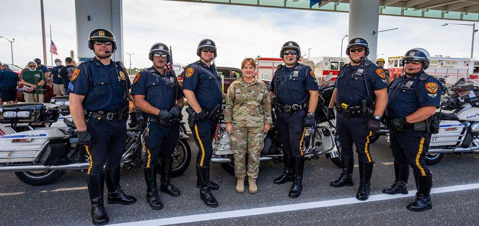 SCPD Motorcycle unit poses with Commander