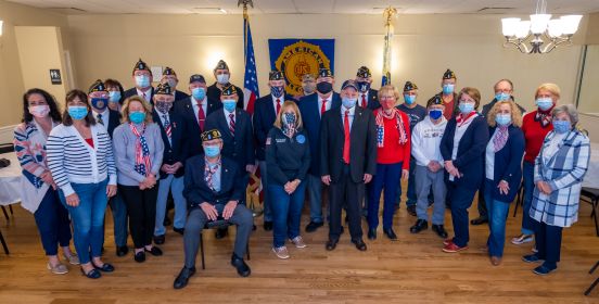 Group photo with veterans