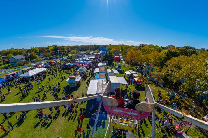 Applefest Returns to Record Setting Crowd